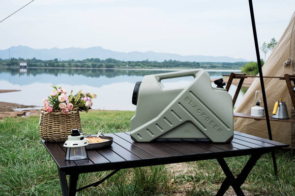 Limes posoda za vodo 18L – prenosen kanister za kampiranje