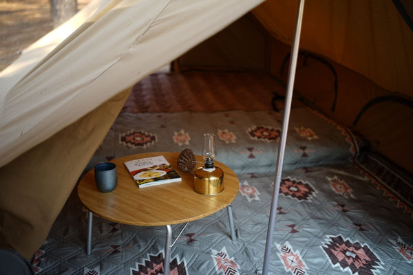 okrogla bambusova kamping miza