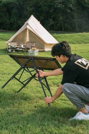 Zložljiva aluminijasta miza Flyer Quick Open – barva oreh