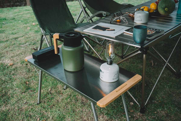 Border nerjaveča stranska miza – bambus & jeklo