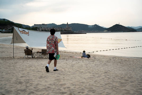 Ponjava - šesterokotna (bele barve) - H Family 450 × 450 × 250 cm