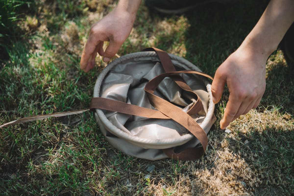 Večnamensko zložljivo vedro 20L – peščeno rjava